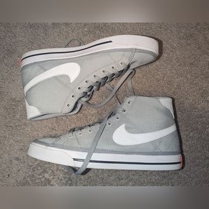 Nike Court Legacy